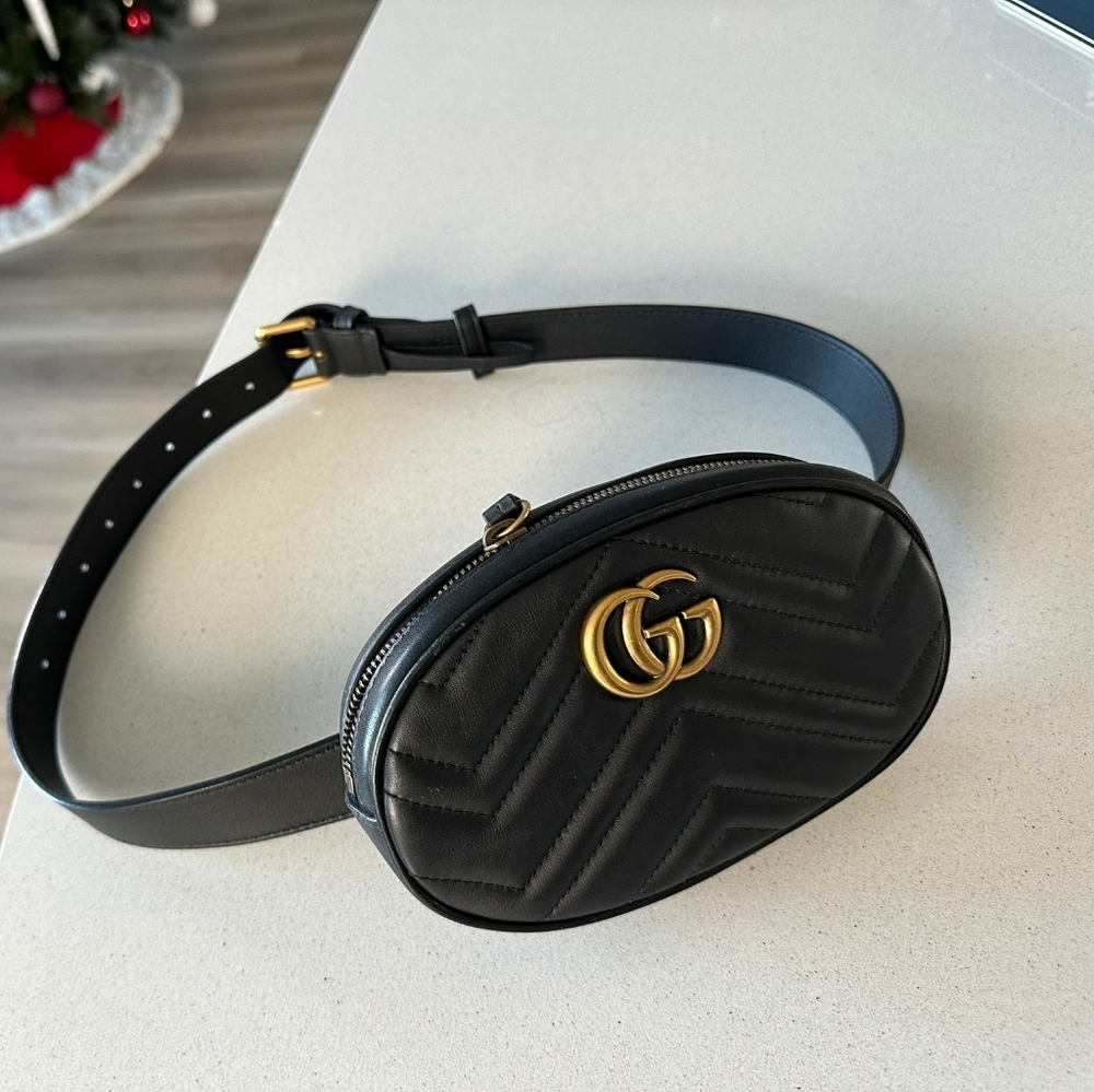 Gucci Black and Gold Leather Belt Bag